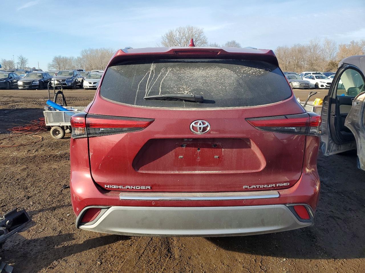 2021 TOYOTA HIGHLANDER PLATINUM photo 6