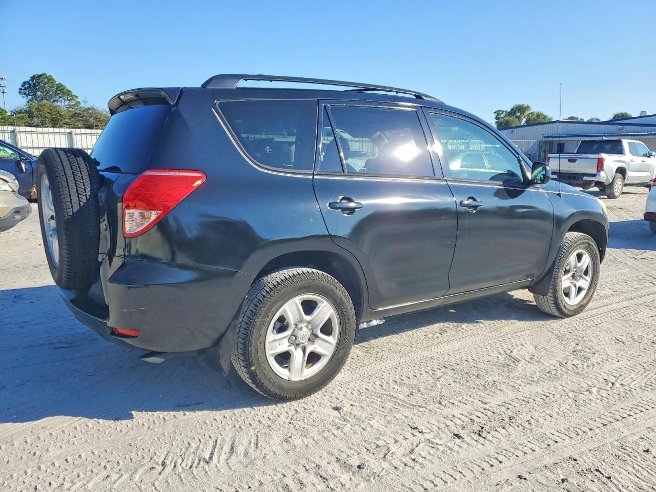 2006 TOYOTA RAV4 photo 3