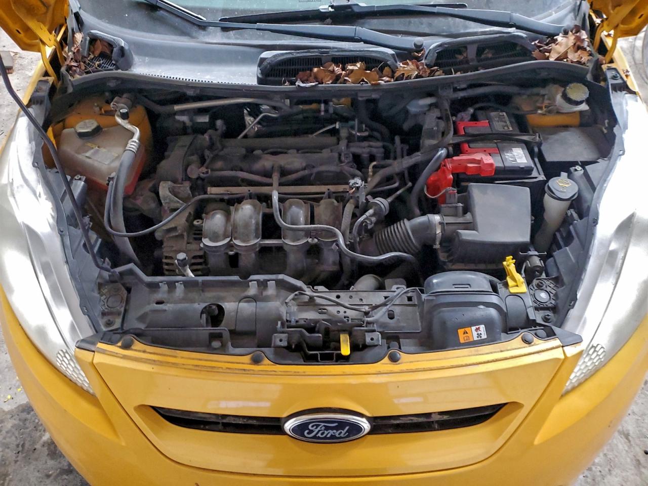 2012 FORD FIESTA SES photo 11
