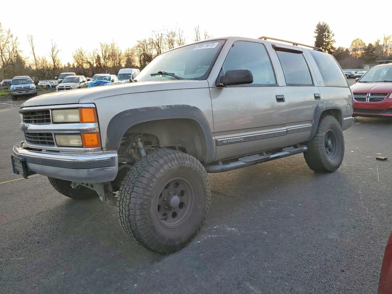 2000 CHEVROLET TAHOE
