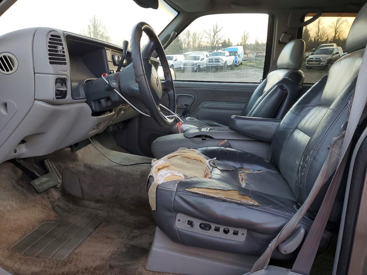 2000 CHEVROLET TAHOE K1500 photo 7