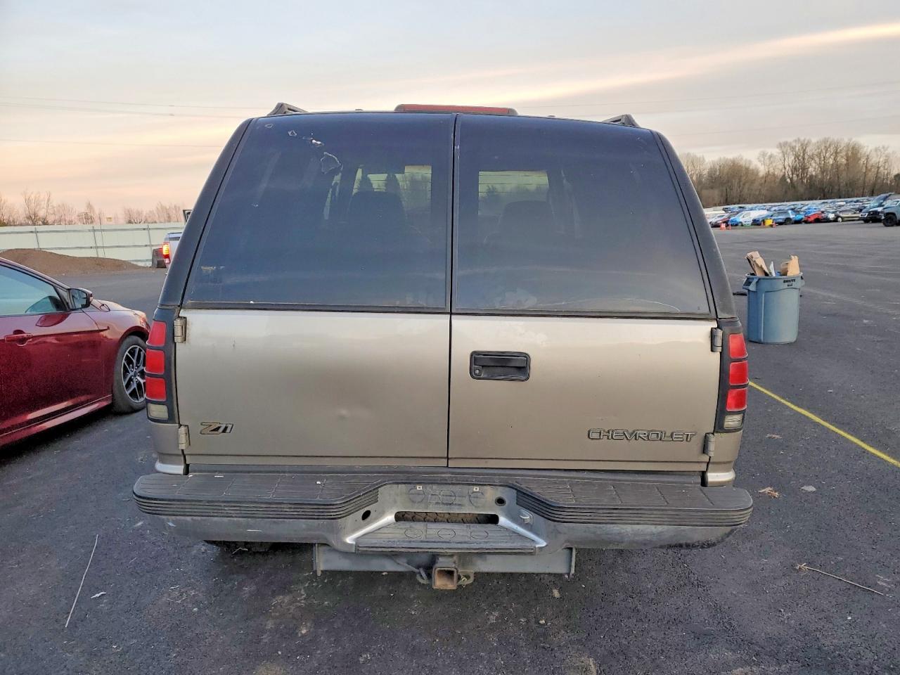 2000 CHEVROLET TAHOE K1500 photo 6