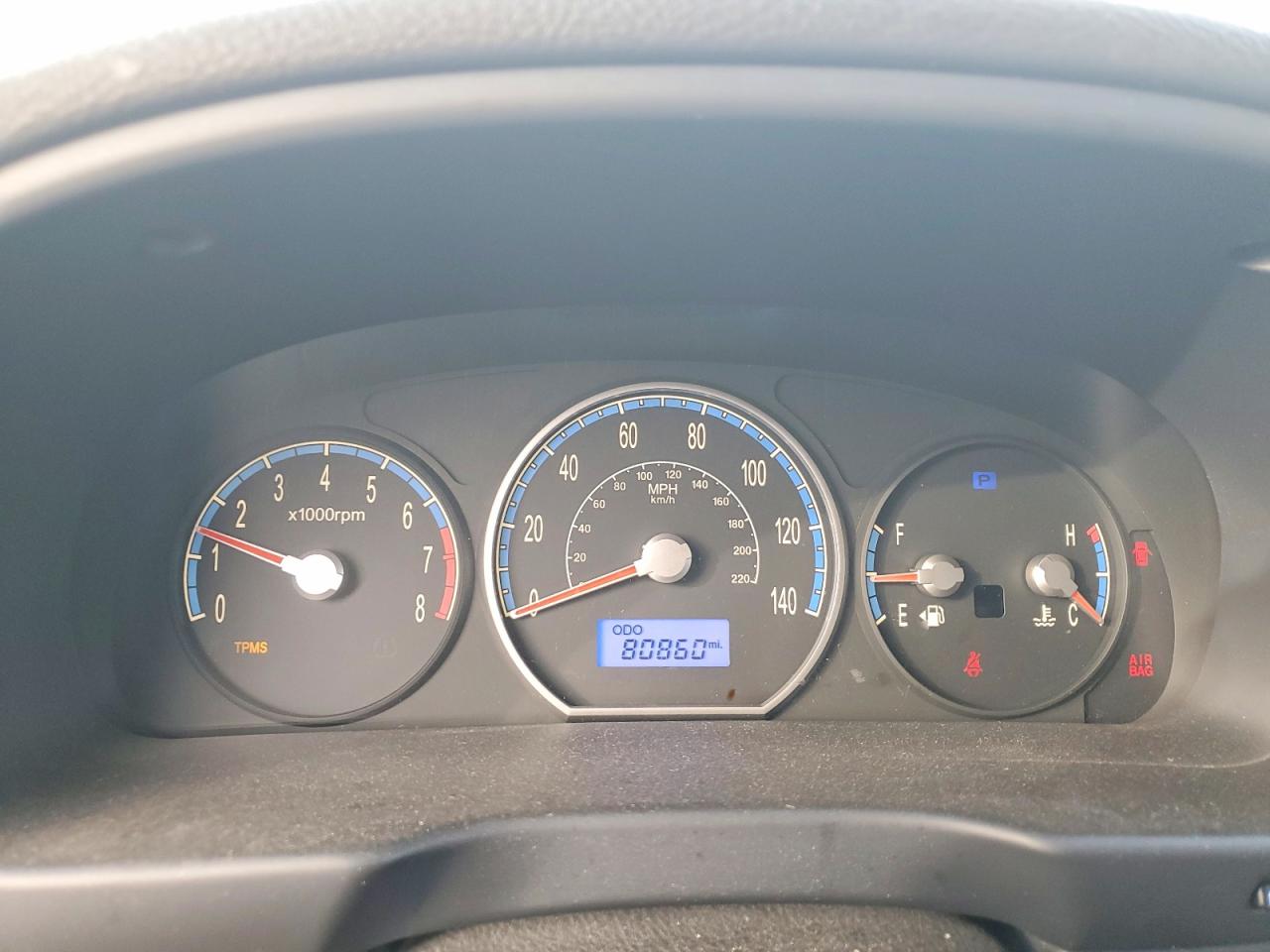 2009 HYUNDAI SANTA FE GLS photo 17