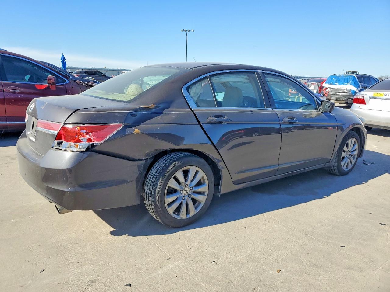 2011 HONDA ACCORD EX photo 3