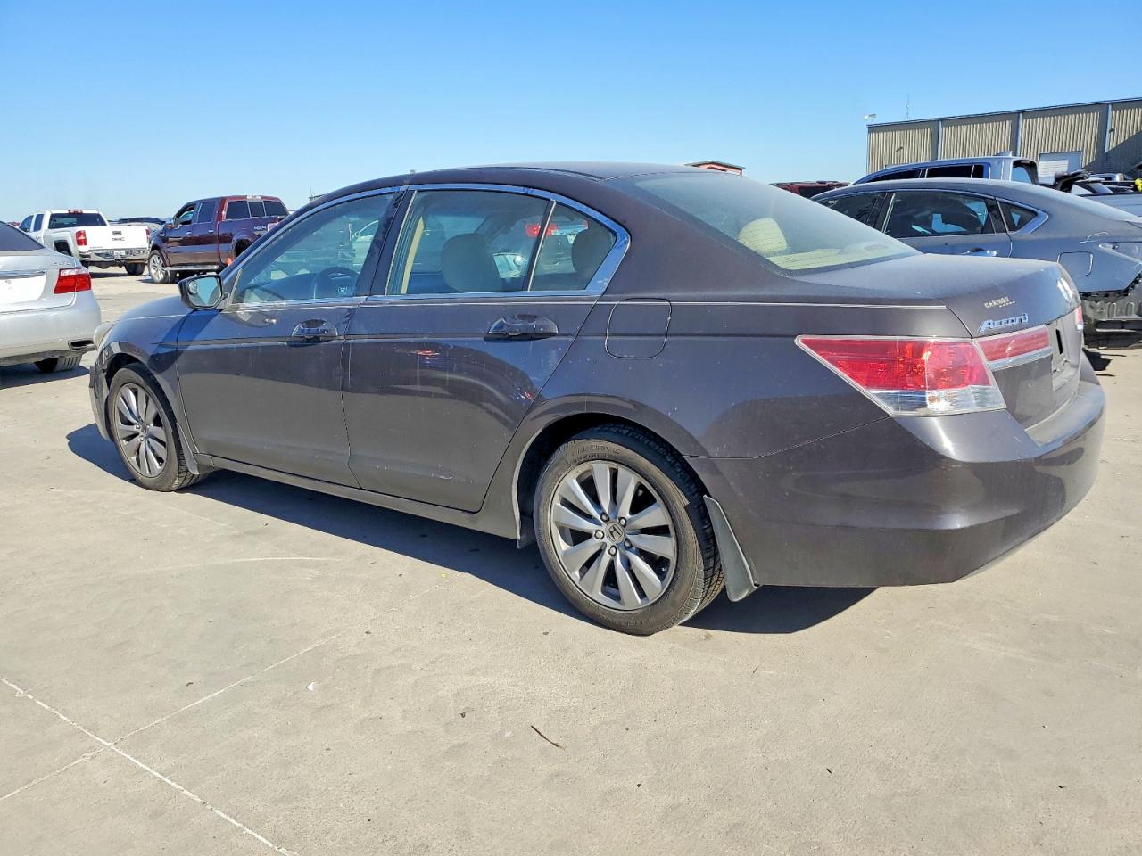 2011 HONDA ACCORD EX photo 2