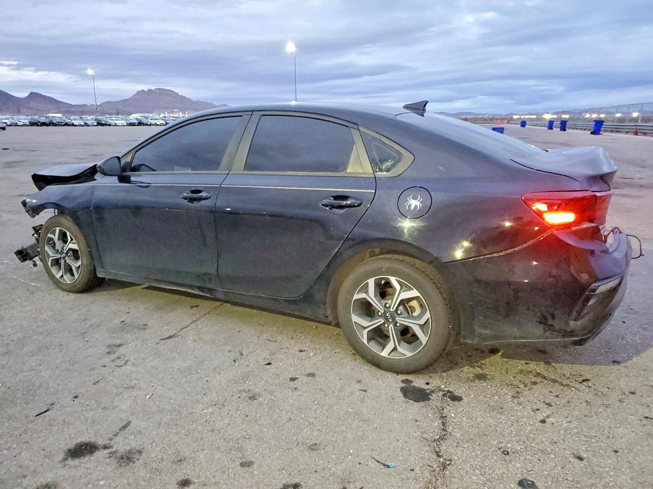 2020 KIA FORTE FE photo 2