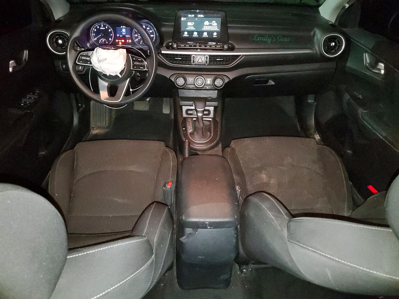 2020 KIA FORTE FE photo 8
