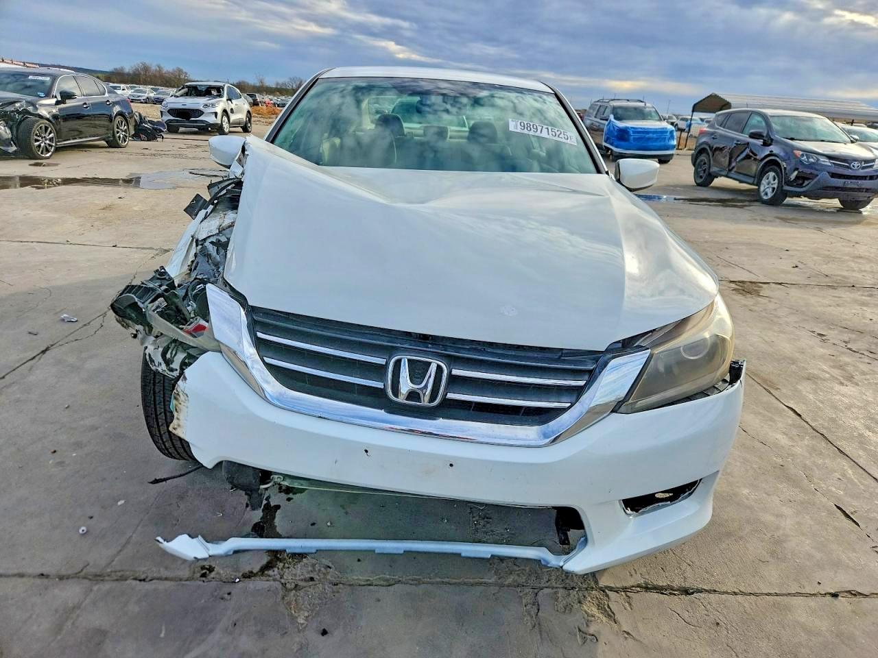 2014 HONDA ACCORD LX photo 5
