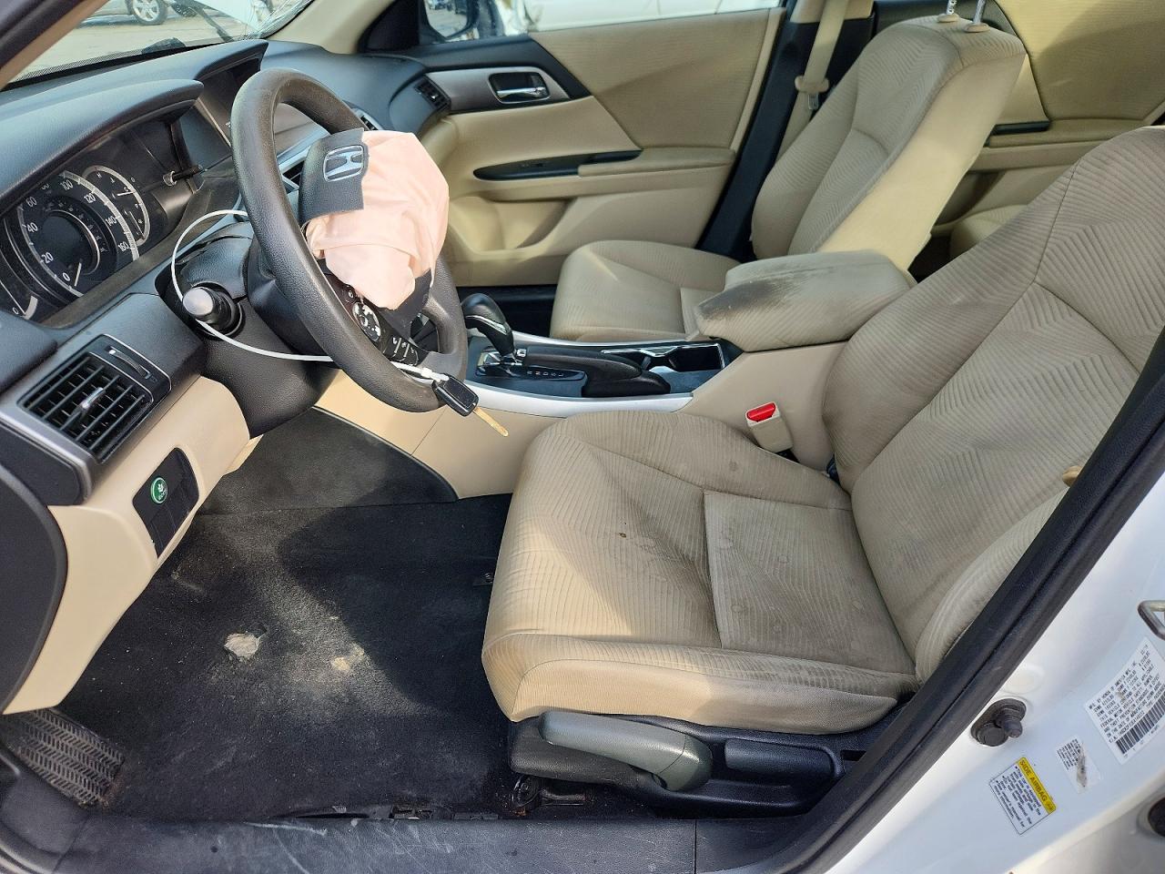 2014 HONDA ACCORD LX photo 7