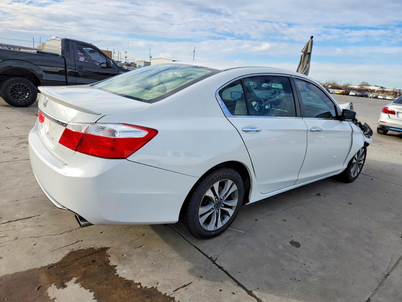 2014 HONDA ACCORD LX photo 3