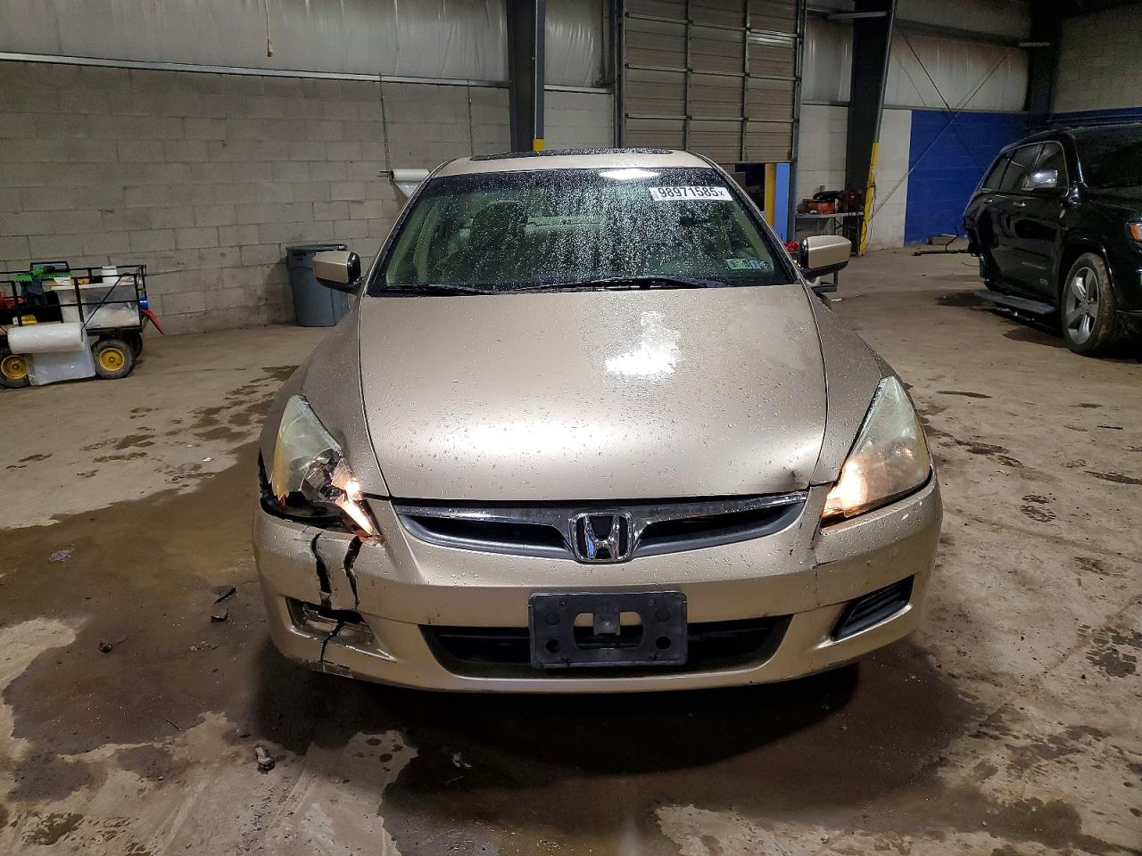 2006 HONDA ACCORD LX photo 5
