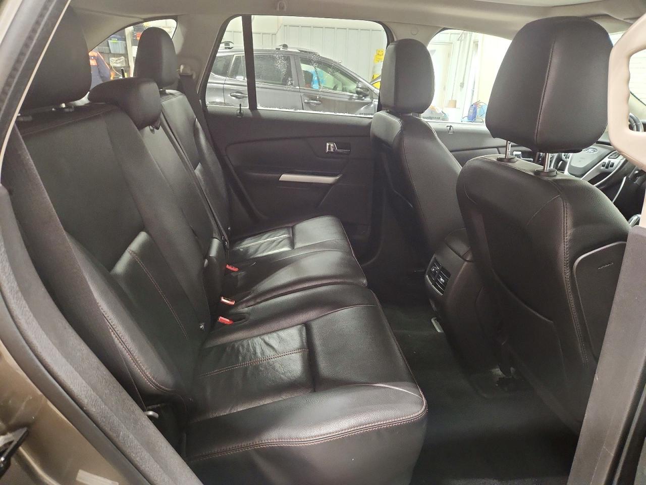 2014 FORD EDGE SEL photo 21