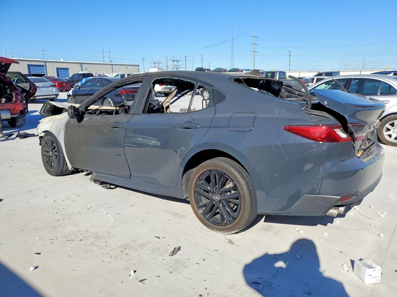 2025 TOYOTA CAMRY XSE photo 2