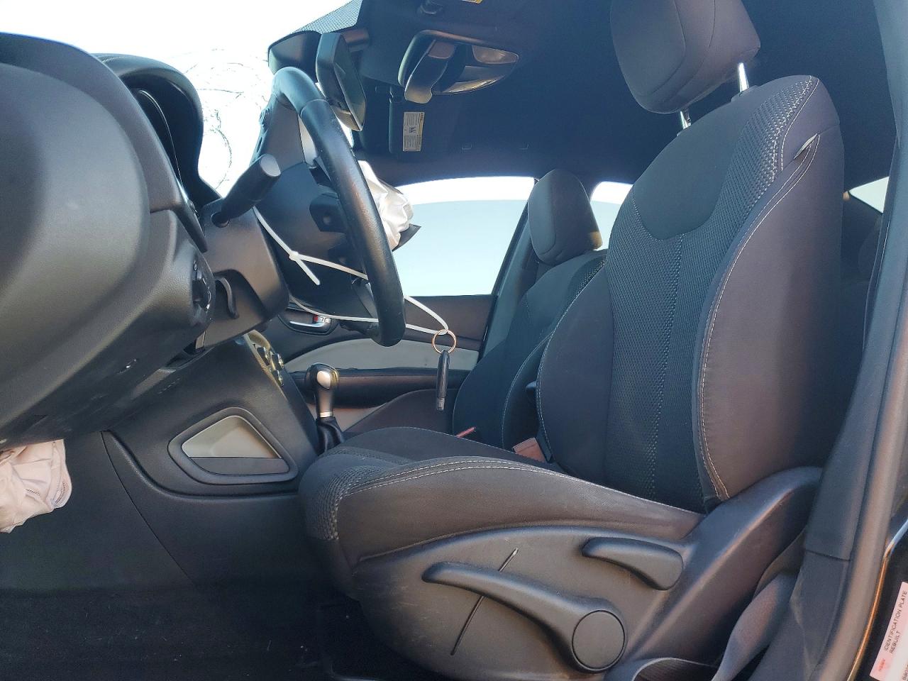 2015 DODGE DART SXT photo 7