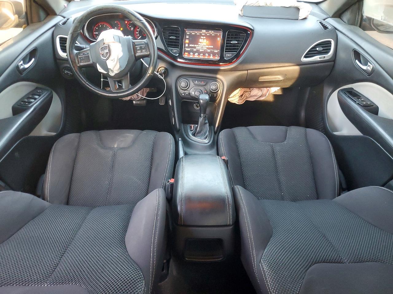 2015 DODGE DART SXT photo 8