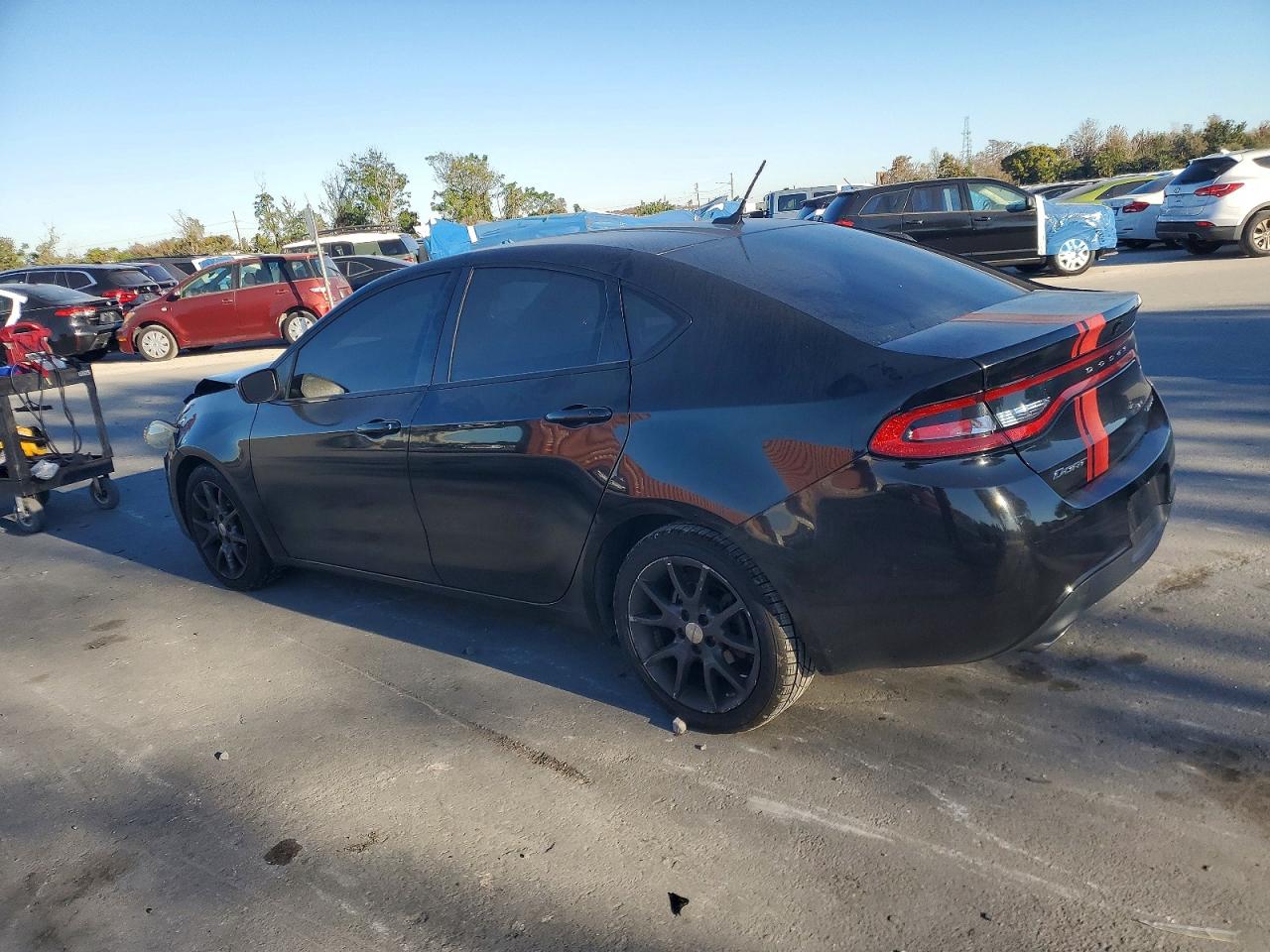 2015 DODGE DART SXT photo 2