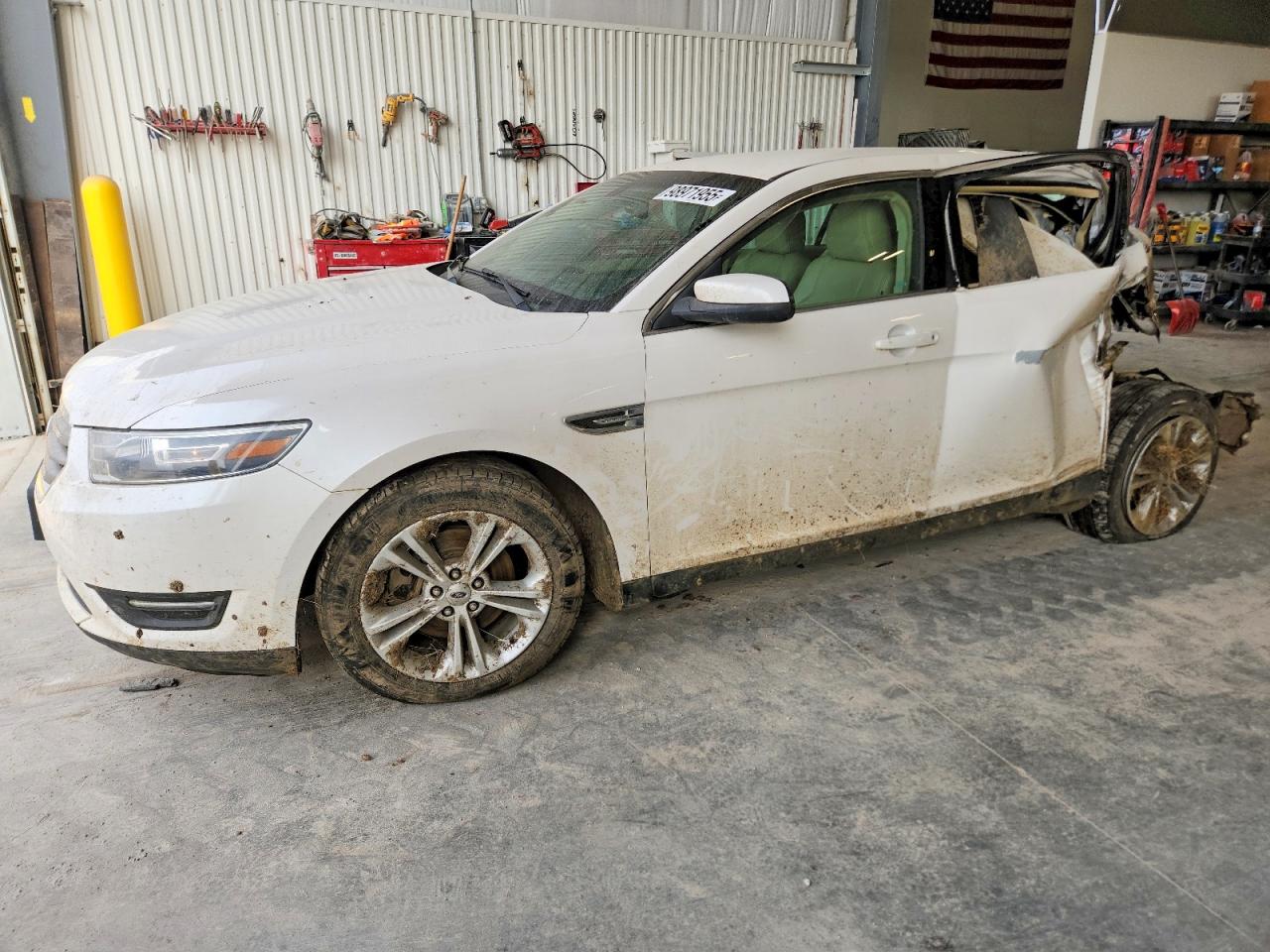 2015 FORD TAURUS