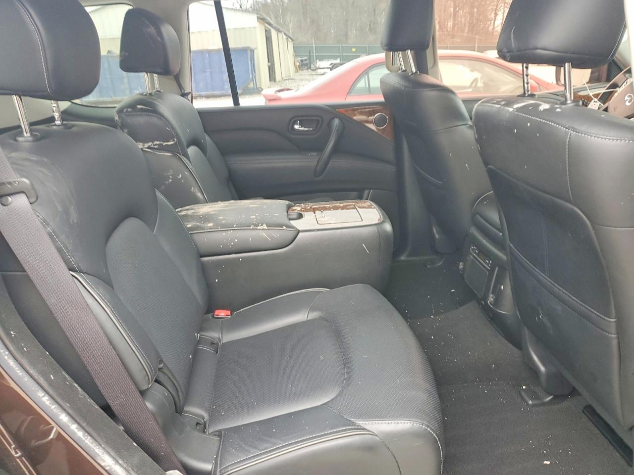 2019 INFINITI QX80 LUXE photo 21