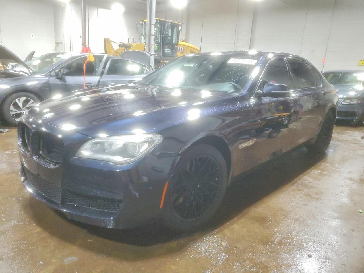 2013 BMW 750