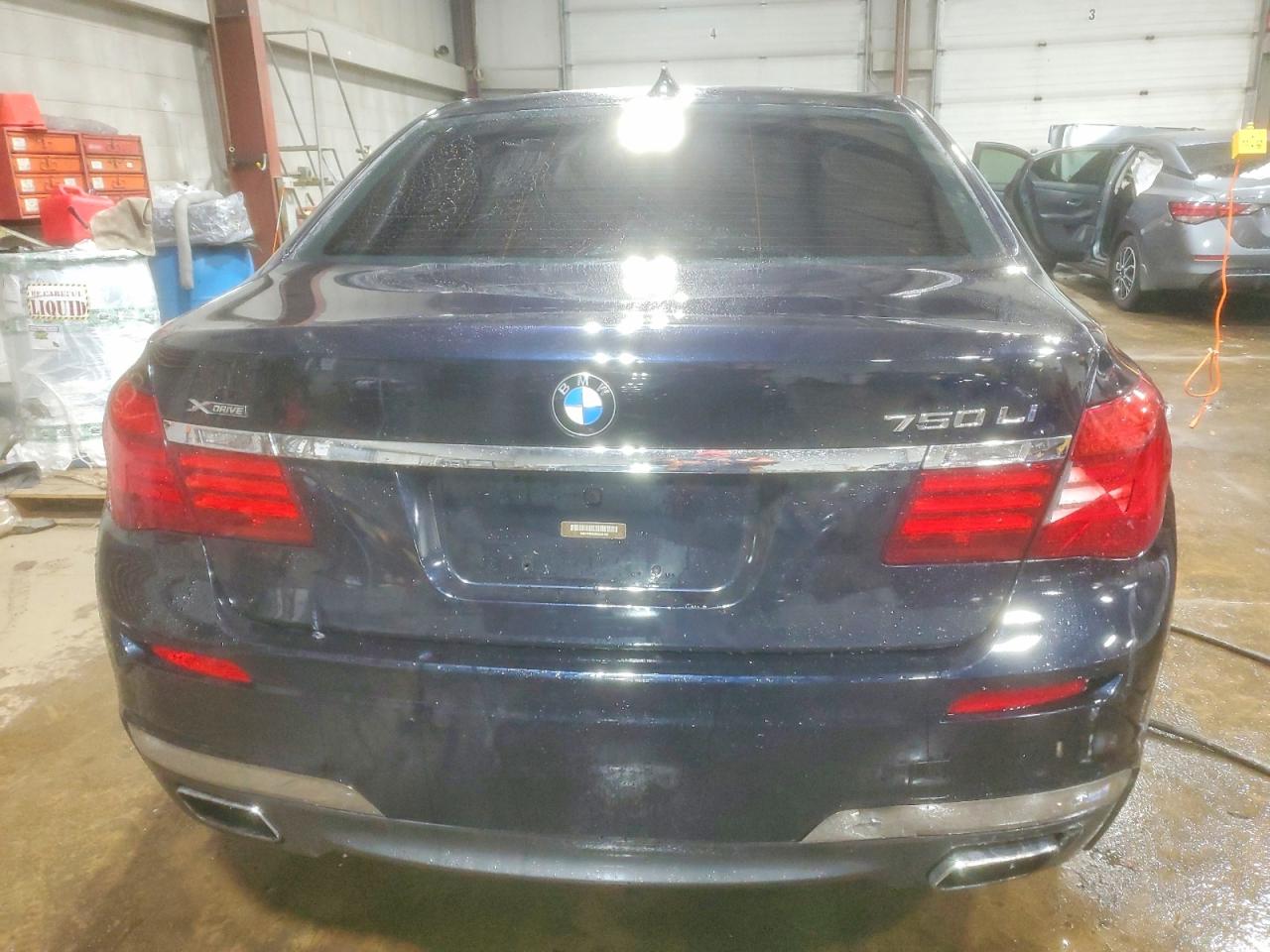 2013 BMW 750 LXI photo 6