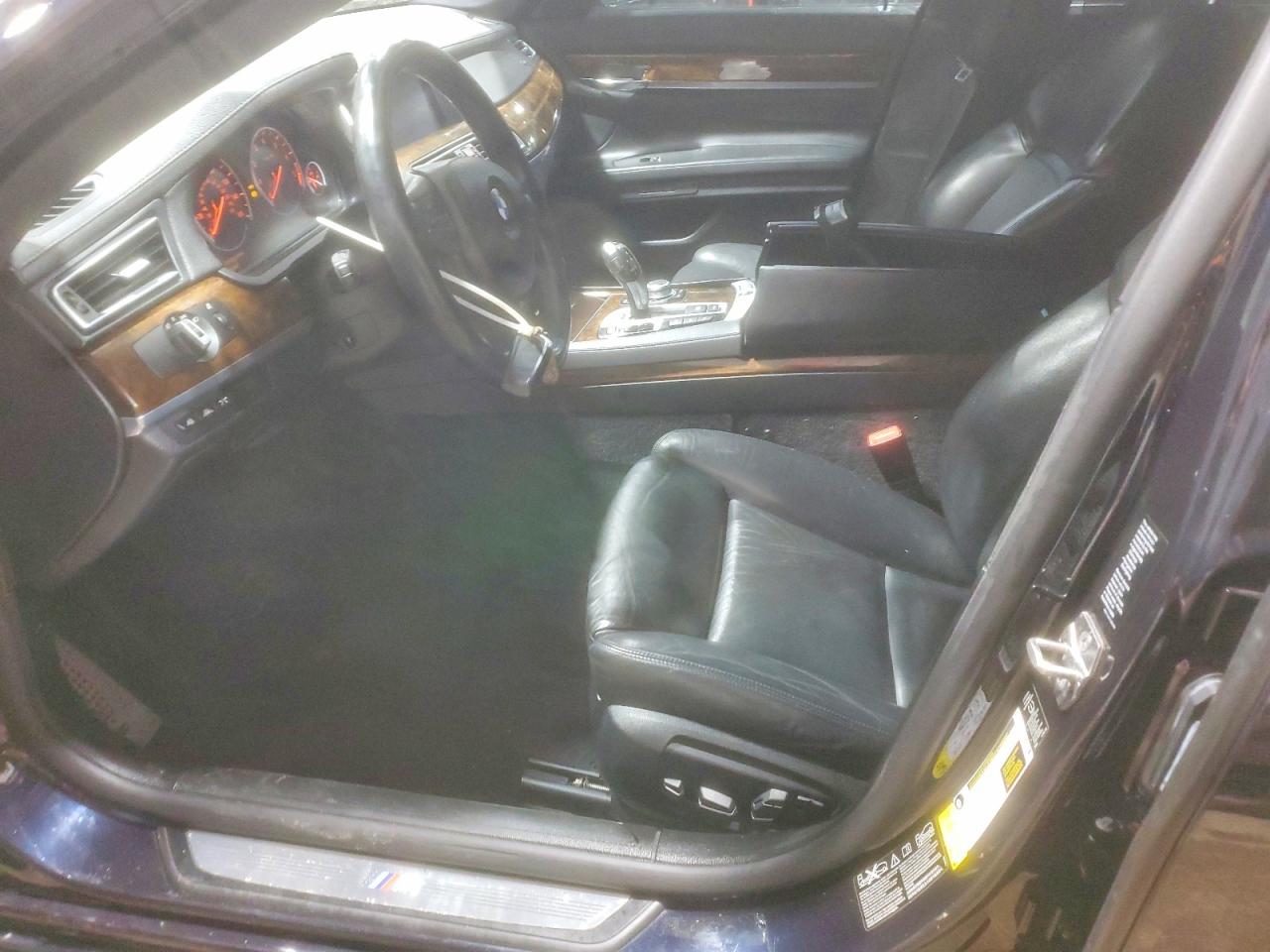 2013 BMW 750 LXI photo 7