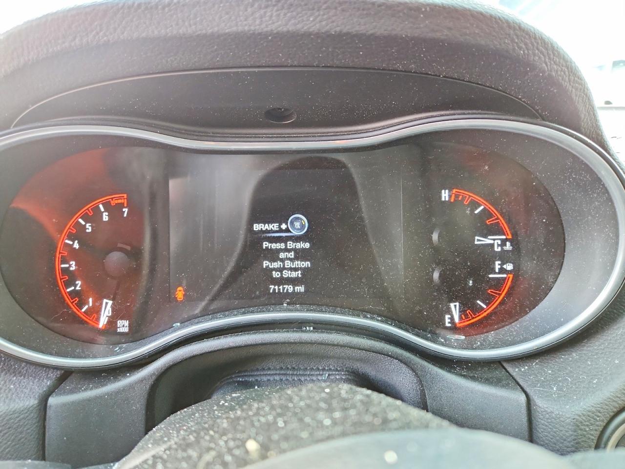 2019 DODGE DURANGO SXT photo 17