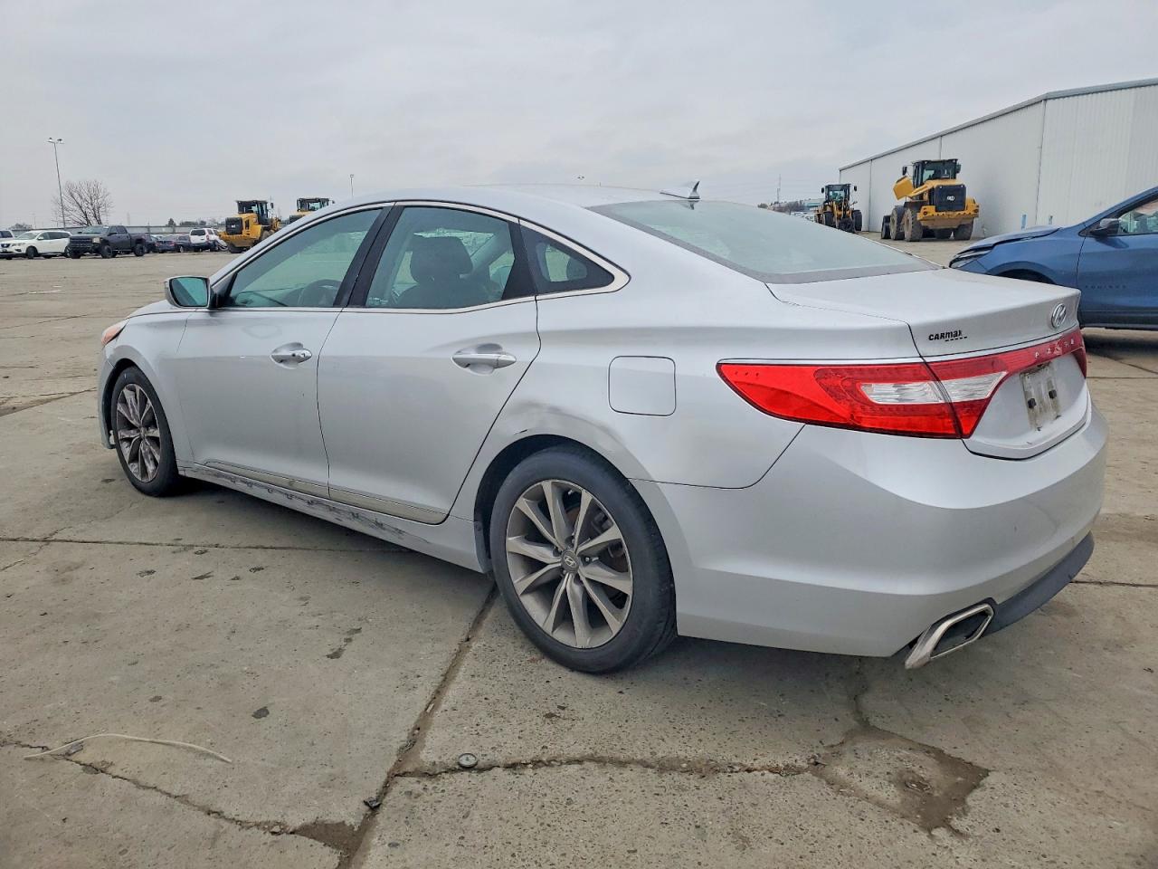2015 HYUNDAI AZERA photo 2