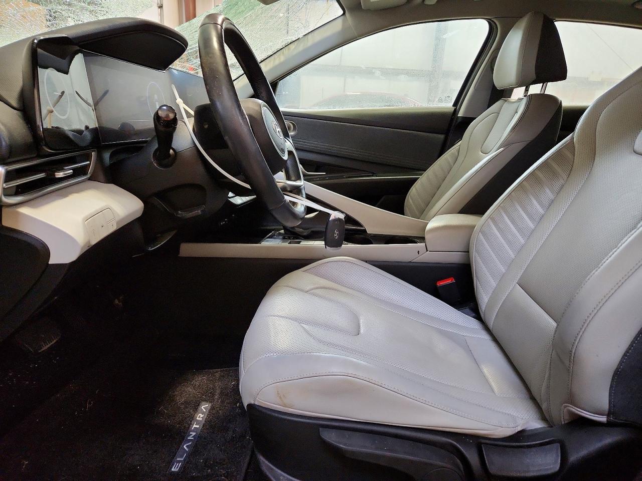 2023 HYUNDAI ELANTRA SEL photo 19