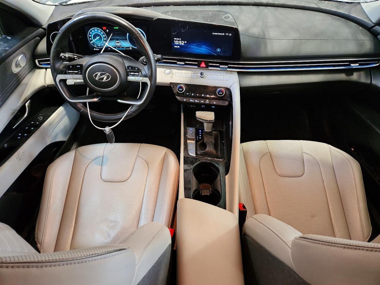 2023 HYUNDAI ELANTRA SEL photo 22