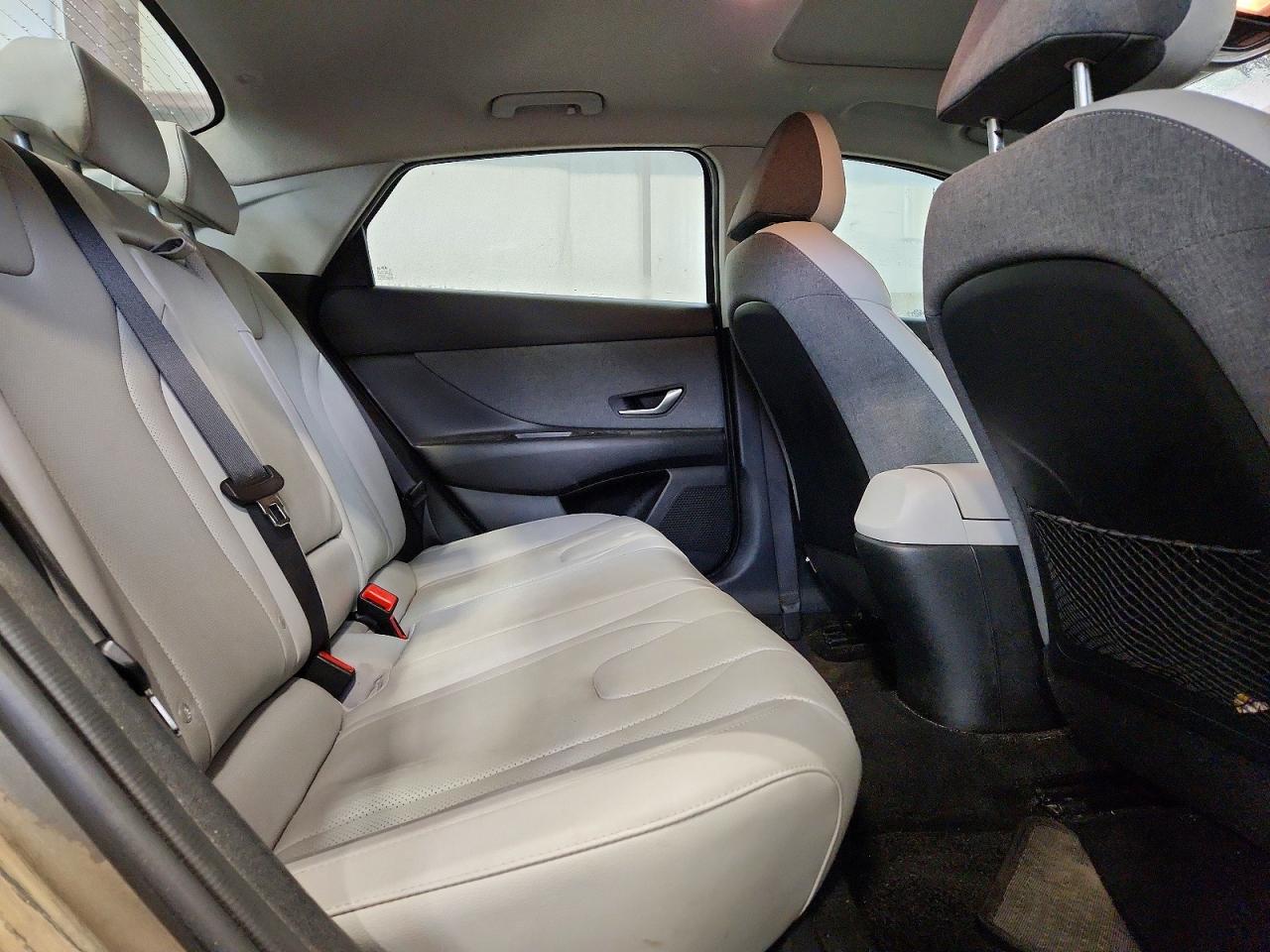 2023 HYUNDAI ELANTRA SEL photo 28