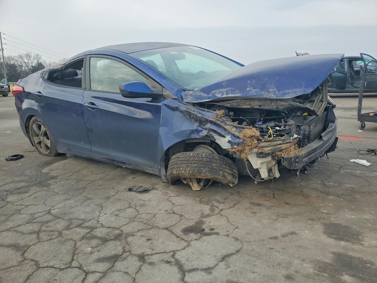 2013 HYUNDAI ELANTRA GLS photo 4