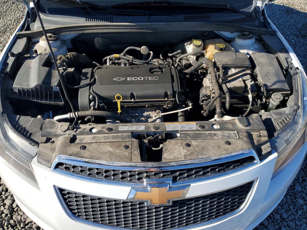 2014 CHEVROLET CRUZE LS photo 11