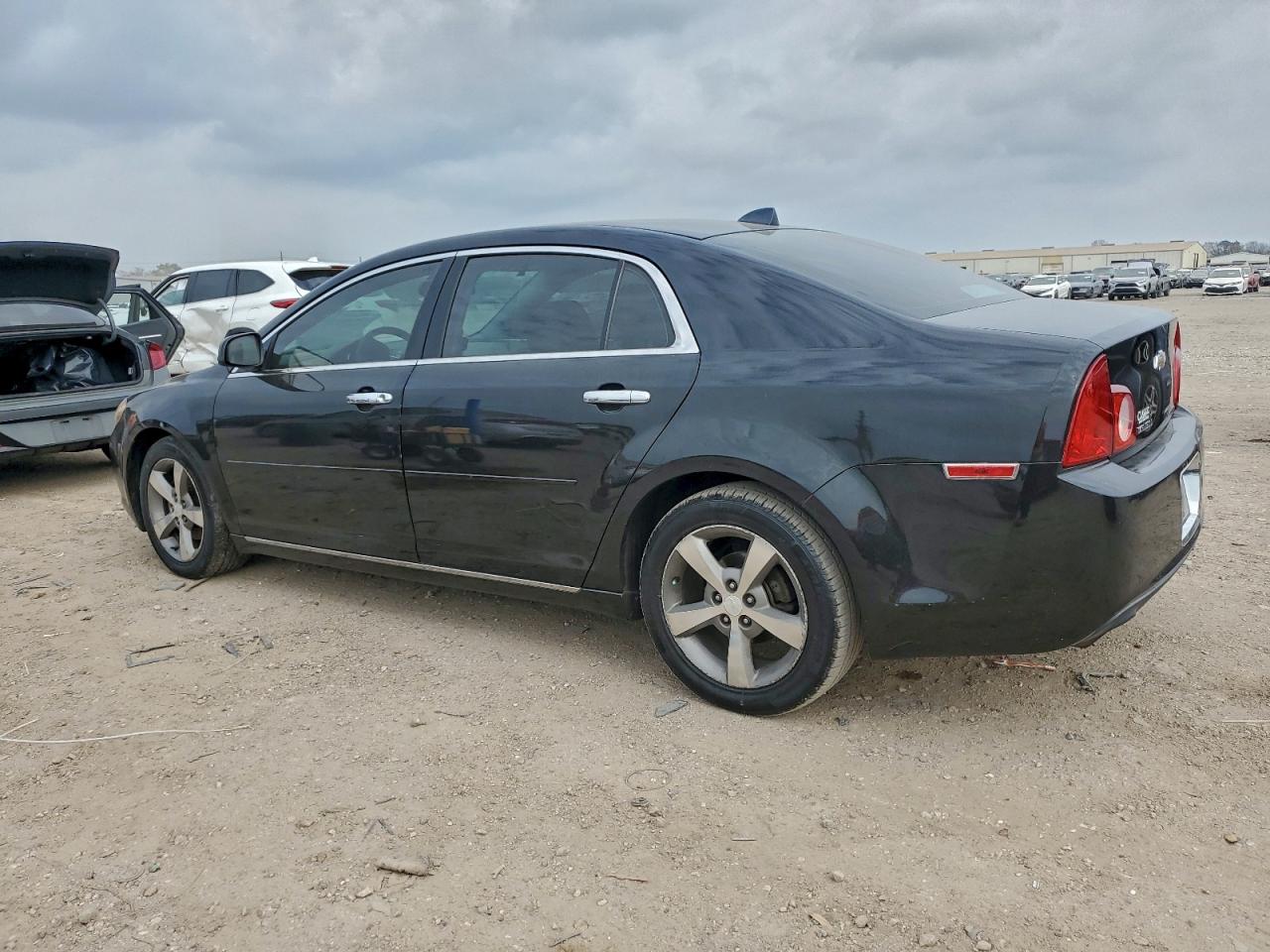 2012 CHEVROLET MALIBU 1LT photo 2