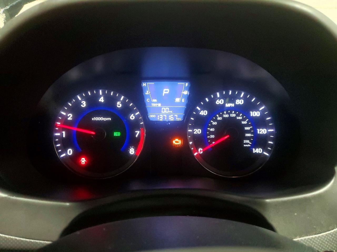 2012 HYUNDAI ACCENT GLS photo 9