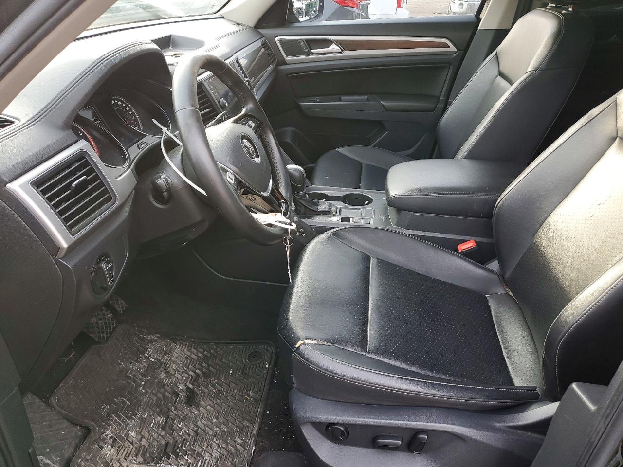 2018 VOLKSWAGEN ATLAS SE photo 7