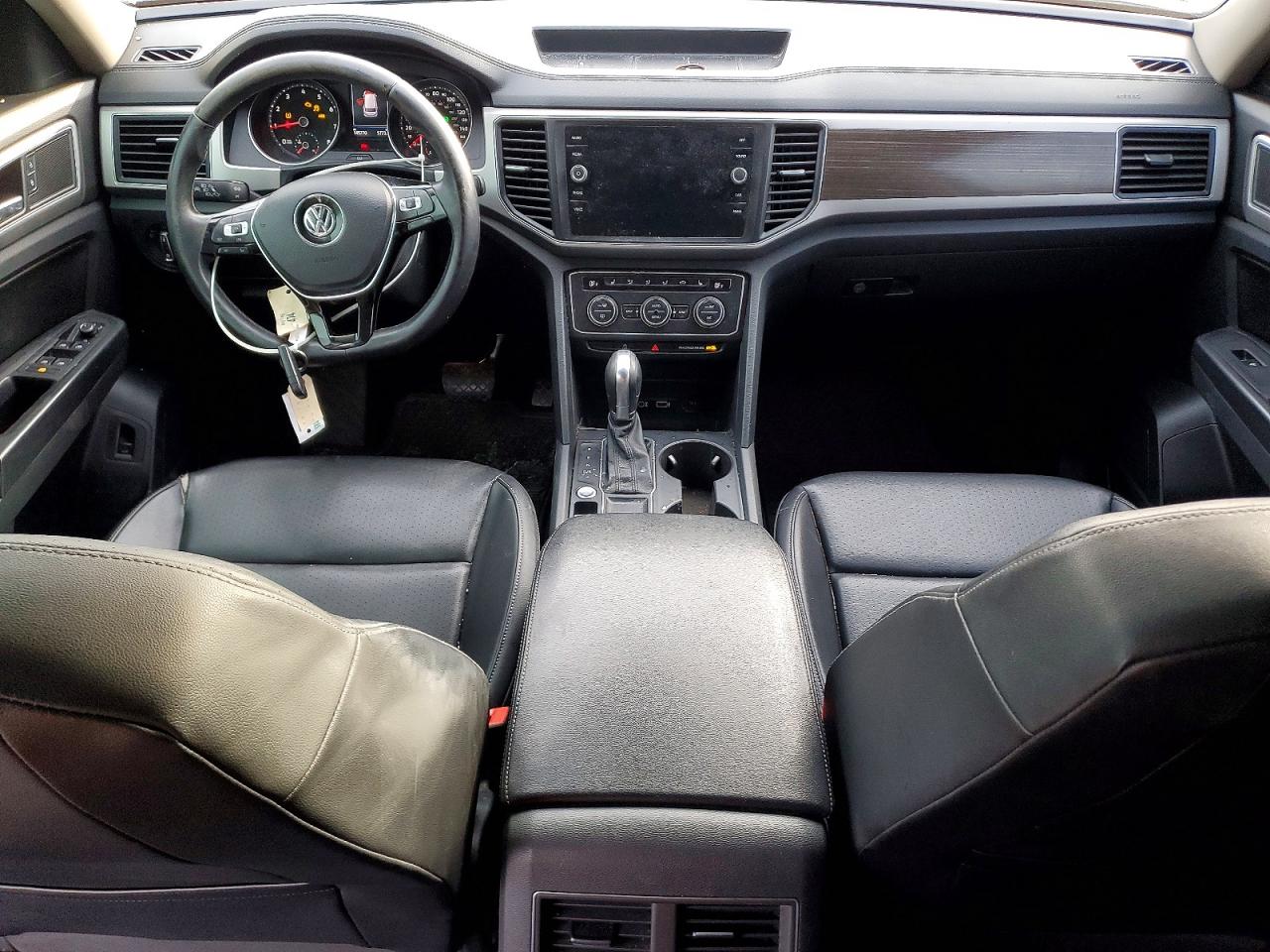 2018 VOLKSWAGEN ATLAS SE photo 8