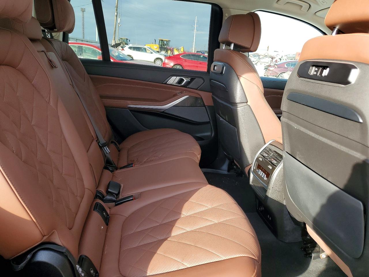 2024 BMW X7 XDRIVE40I photo 11