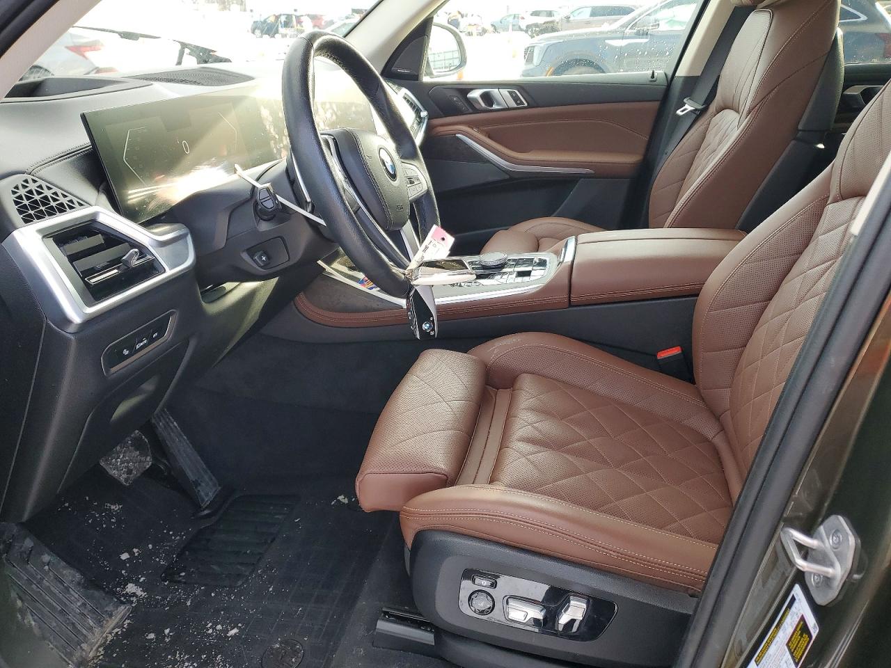 2024 BMW X7 XDRIVE40I photo 7