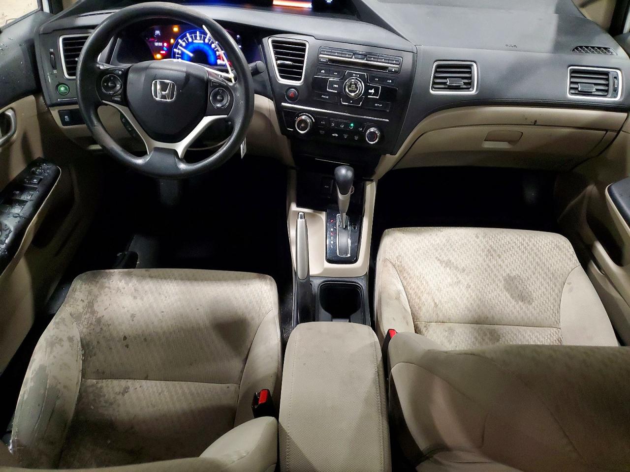 2015 HONDA CIVIC LX photo 15
