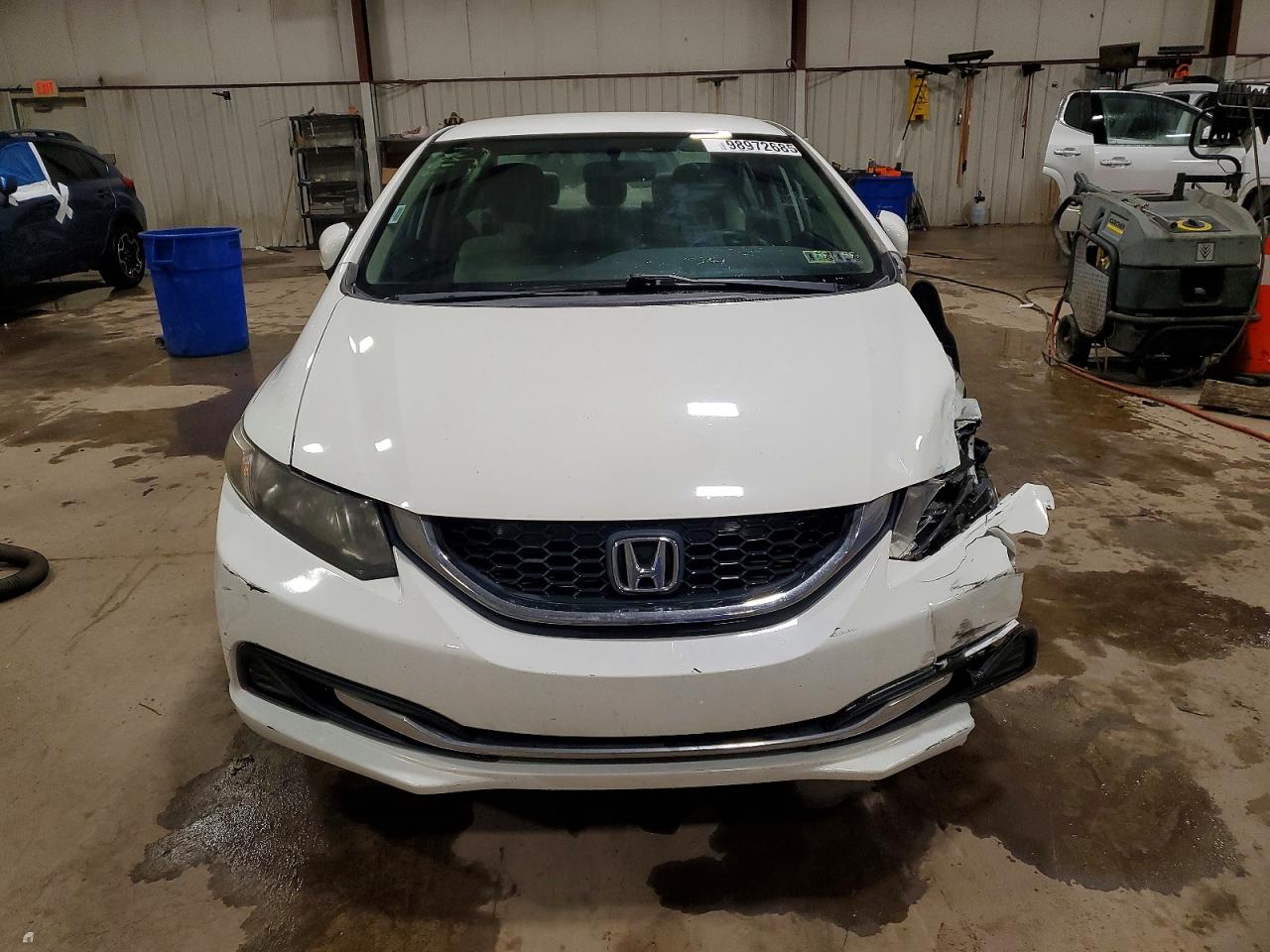 2015 HONDA CIVIC LX photo 9