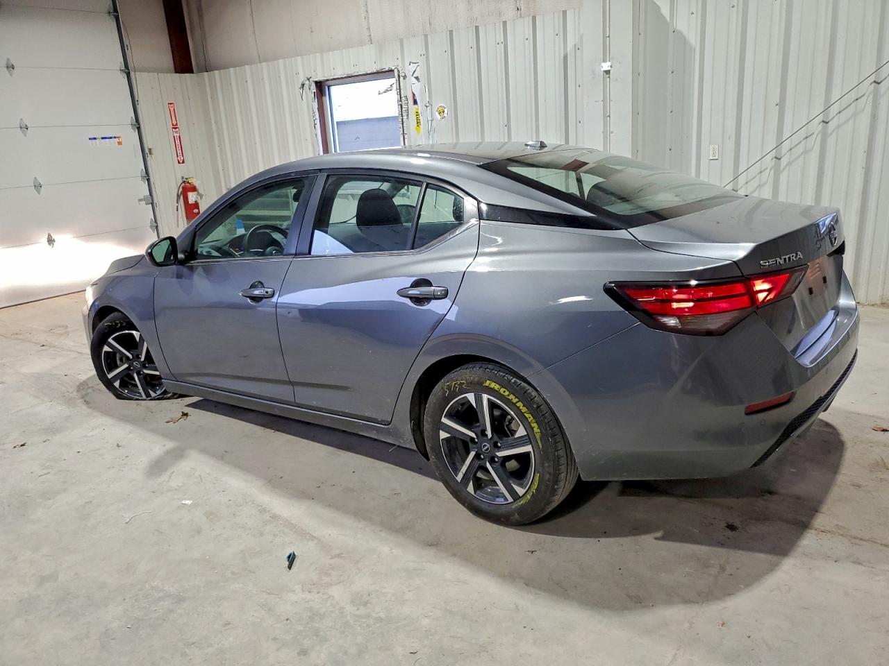 2024 NISSAN SENTRA SV photo 2