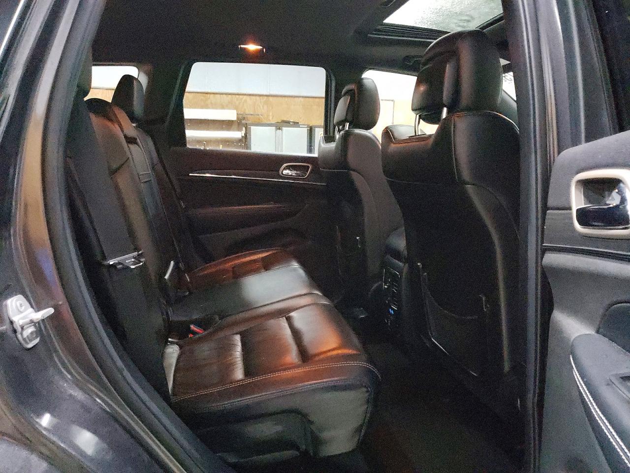 2015 JEEP GRAND CHEROKEE LIMITED photo 11