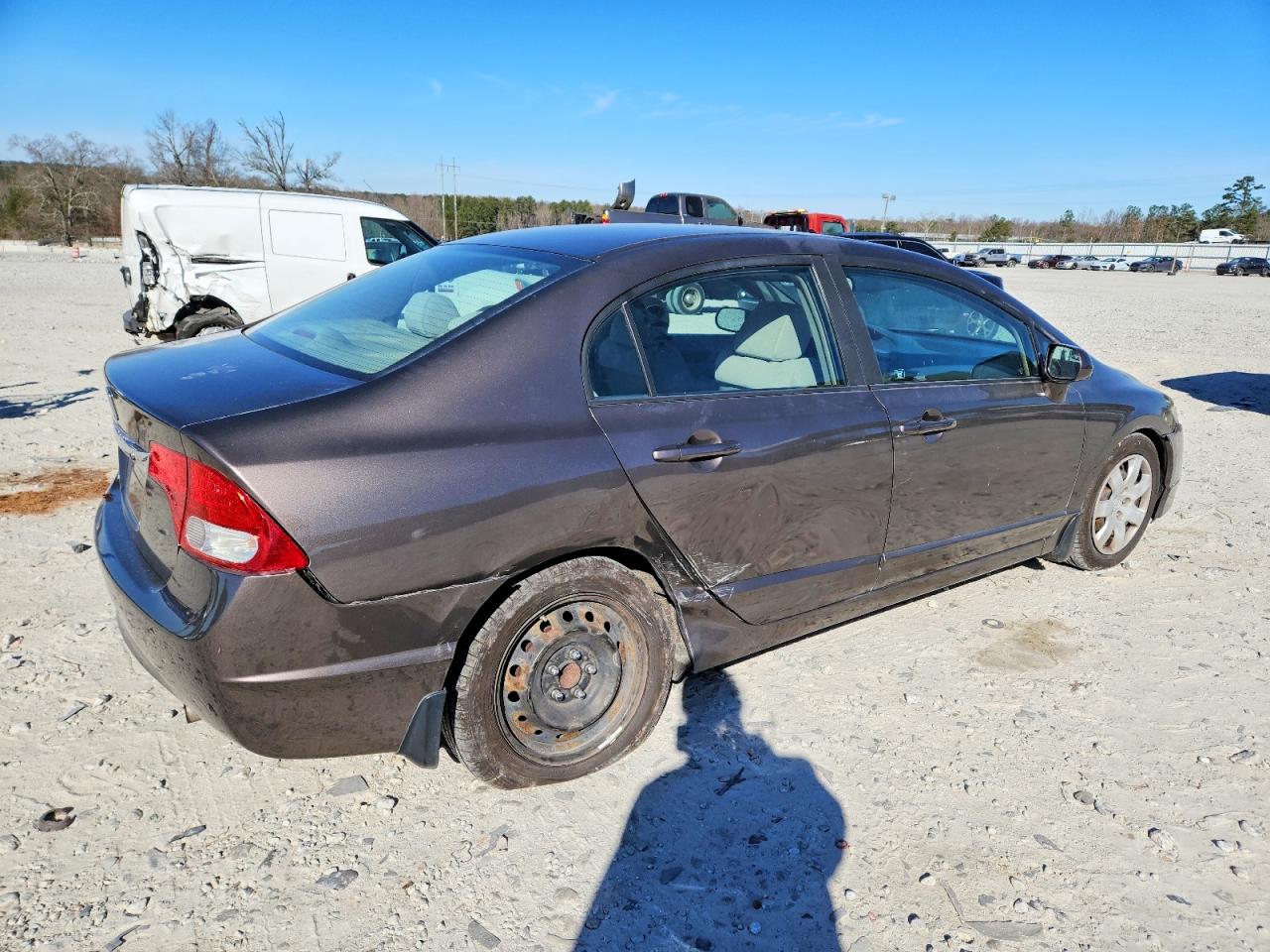 2011 HONDA CIVIC LX photo 3