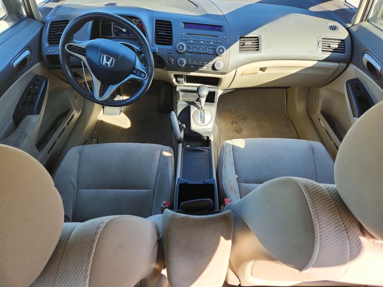 2011 HONDA CIVIC LX photo 8