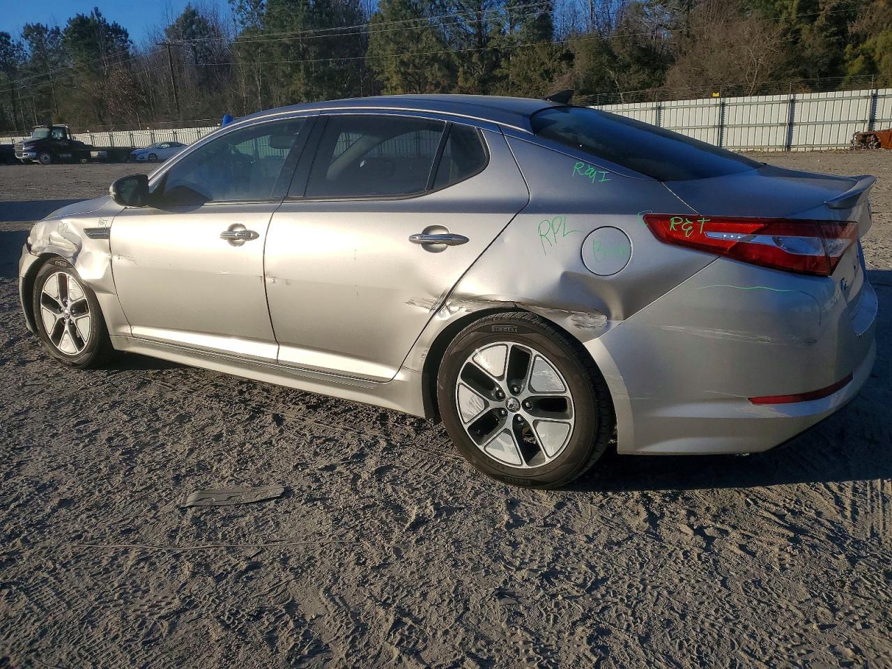 2012 KIA OPTIMA HYBRID photo 2