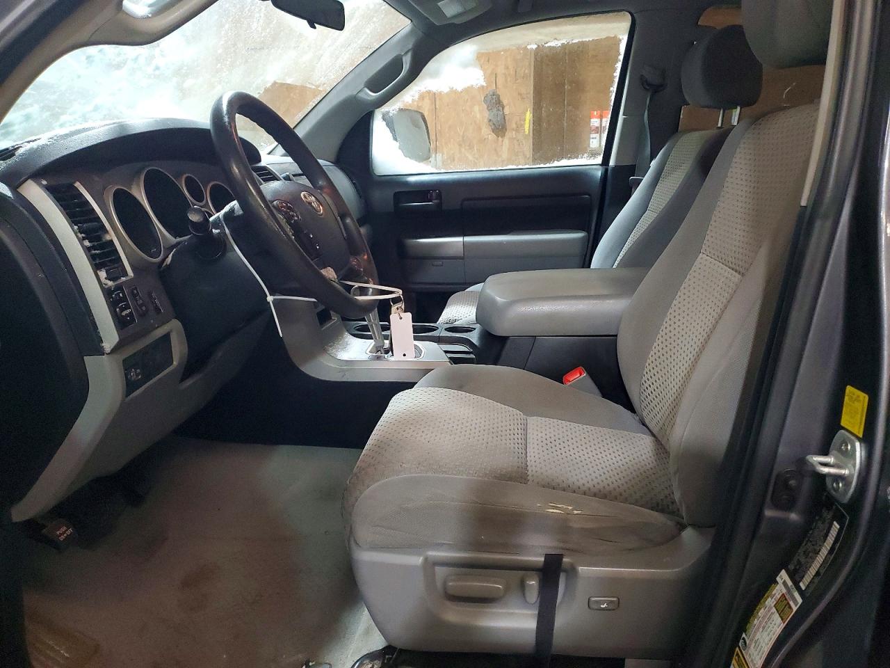 2011 TOYOTA TUNDRA CREWMAX SR5 photo 7