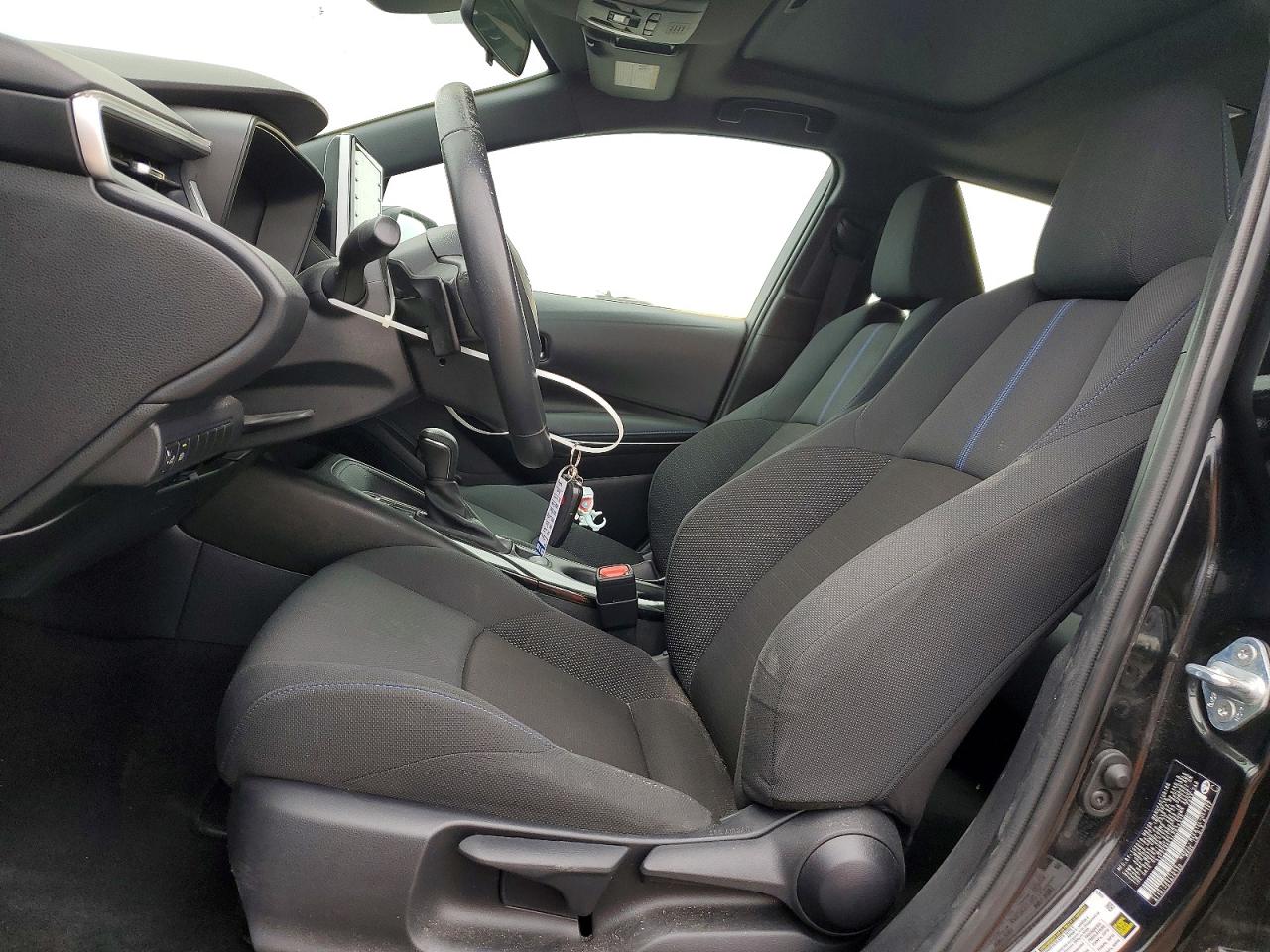 2020 TOYOTA COROLLA SE photo 7