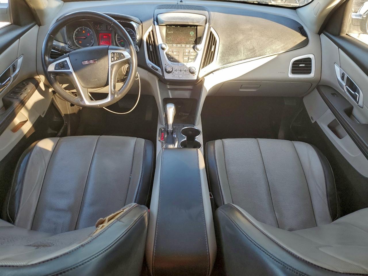 2012 GMC TERRAIN SLT photo 8
