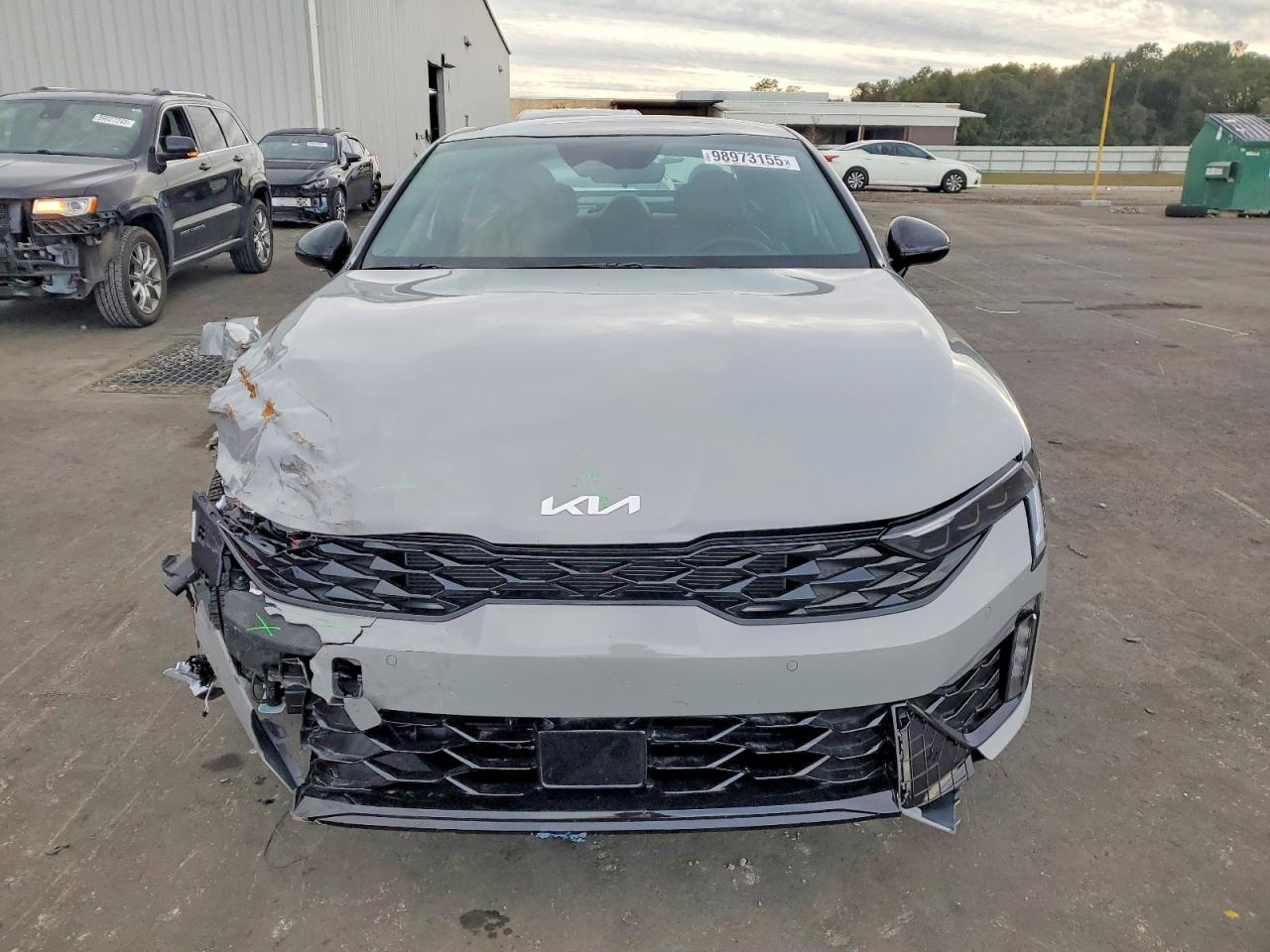 2025 KIA K5 GT LINE photo 9
