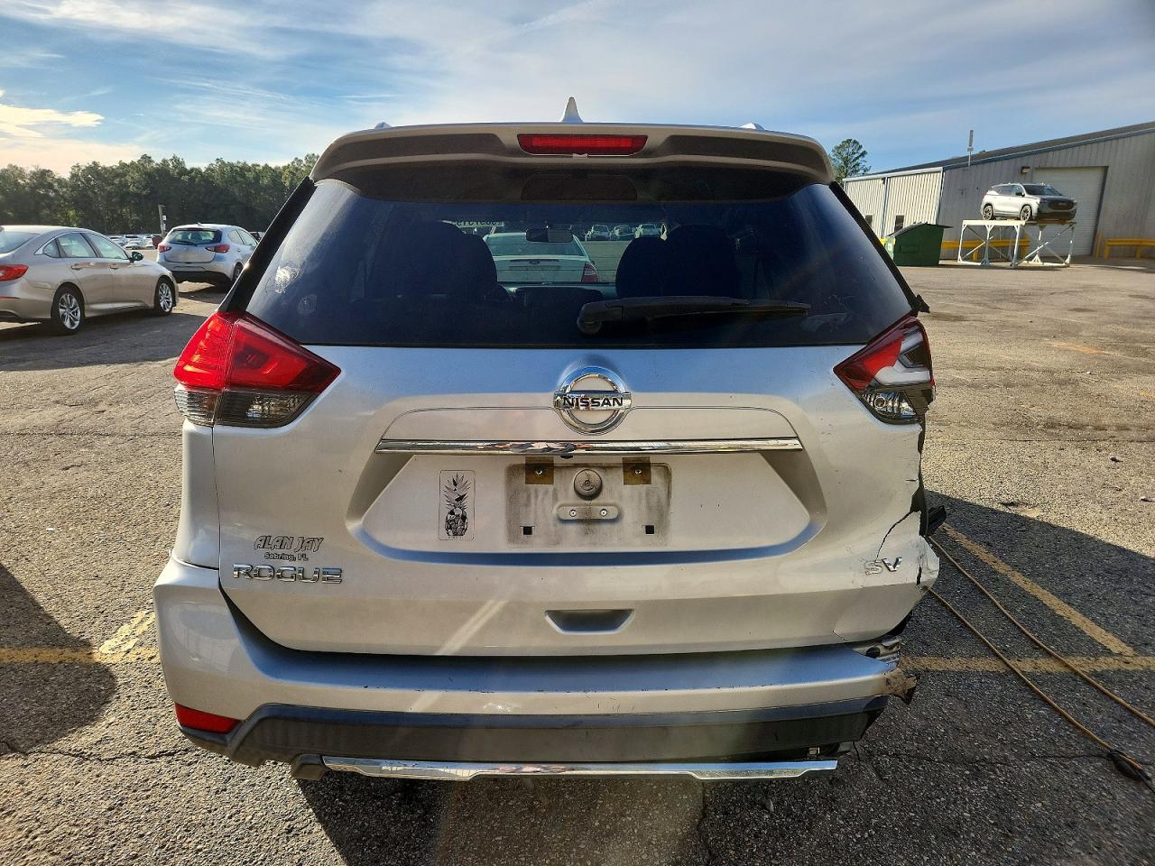 2017 NISSAN ROGUE S photo 6